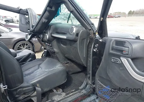 2015 Jeep Wrangler Unlimited Rubicon Hard Rock из США, поврежденный, VIN 1C4BJWFG7FL711036